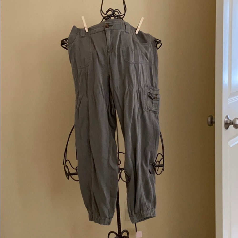 Women’s Cargo Pant